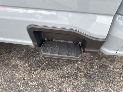 Used 2025 Ford F350 Lariat w/ Lariat Ultimate Package AWD/4WD image 51