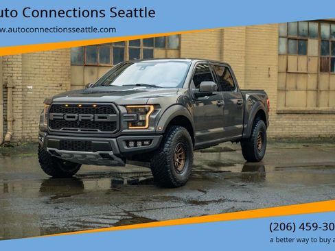 Used 2017 Ford F150 Raptor w/ Equipment Group 802A Luxury image 1