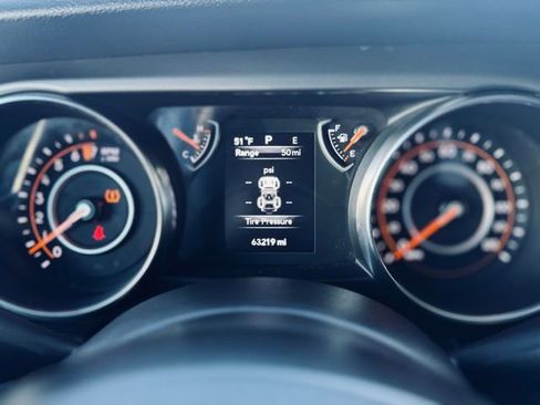 Used 2018 Jeep Wrangler Unlimited Sport S image 24