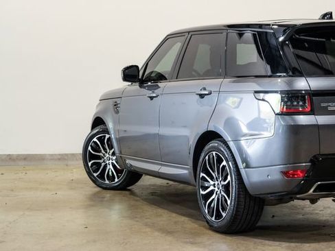 Used 2018 Land Rover Range Rover Sport Supercharged image 32