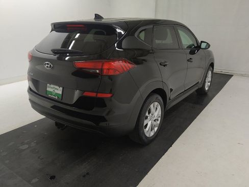 Used 2021 Hyundai Tucson SE FWD image 9