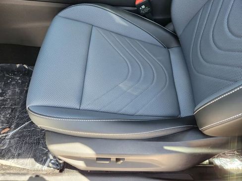 New 2026 Volkswagen Tiguan SE AWD/4WD image 22