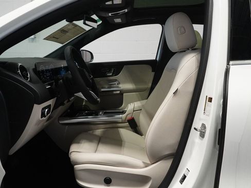 New 2026 Mercedes-Benz GLA 250 4MATIC image 14