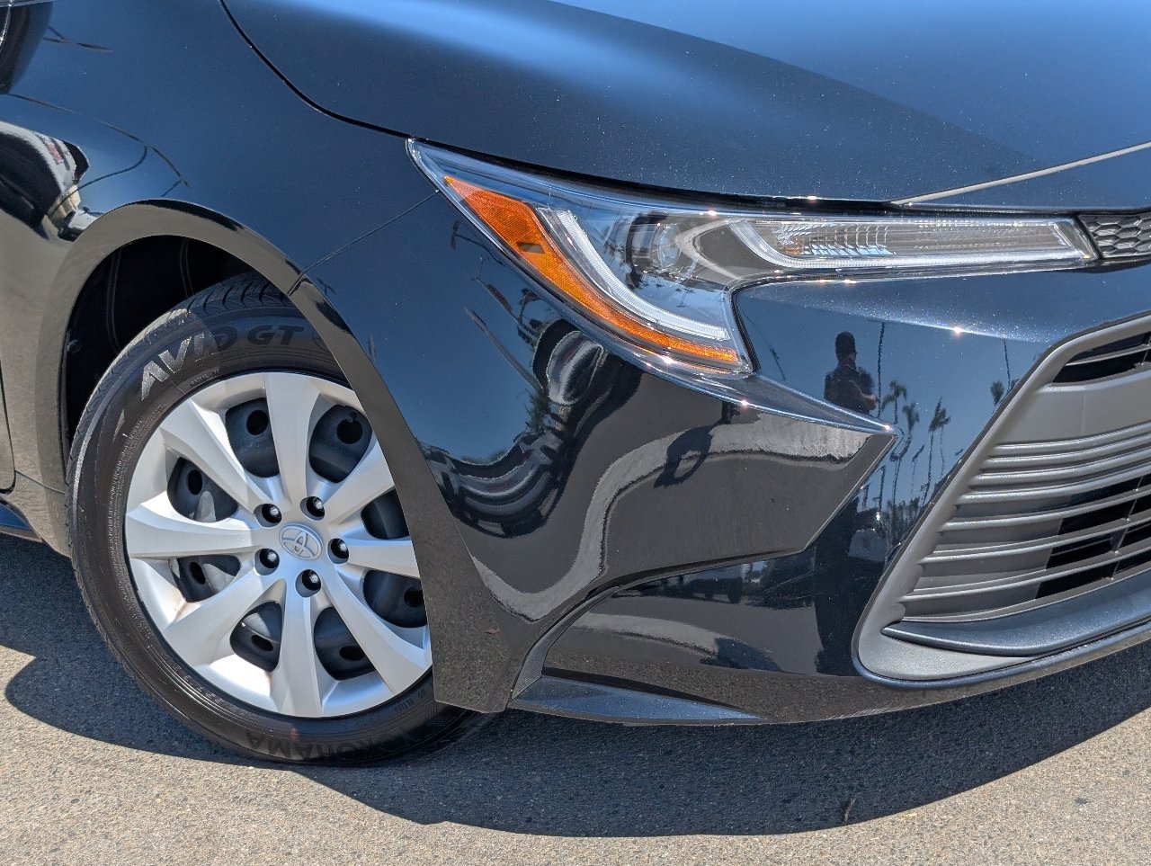 Used 2026 Toyota Corolla LE FWD image 10