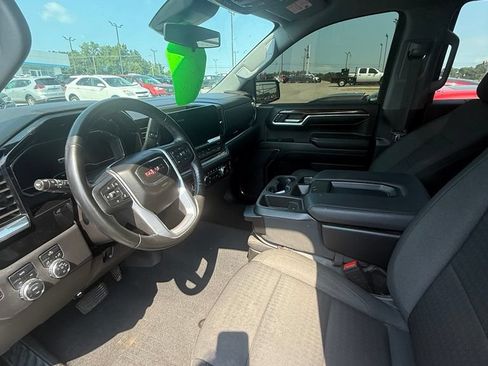 Used 2023 GMC Sierra 1500 Elevation AWD/4WD image 5