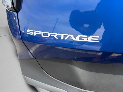 Used 2024 Kia Sportage X-Line AWD/4WD image 12