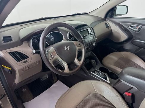 Used 2013 Hyundai Tucson GLS AWD/4WD image 11