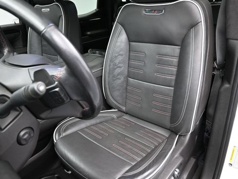 Used 2024 GMC Sierra 1500 AT4X AWD/4WD image 21