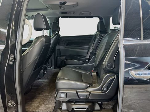 Used 2023 Honda Odyssey Elite image 26