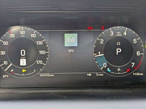 New 2026 Land Rover Discovery Sport Landmark image 11