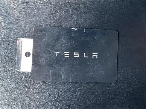 Used 2021 Tesla Model 3 Standard Range Plus RWD image 29