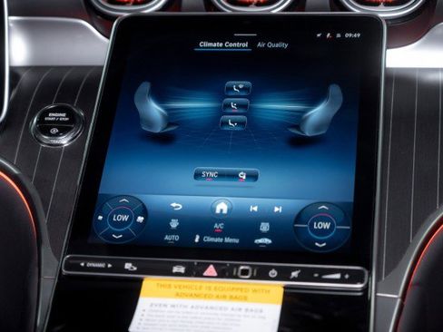 New 2026 Mercedes-Benz GLC 300 4MATIC image 17