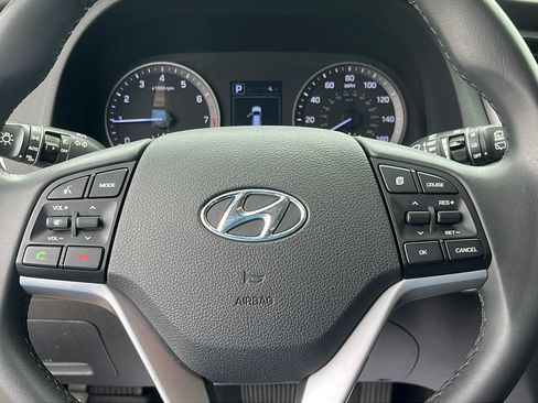 Used 2018 Hyundai Tucson SEL Plus AWD/4WD image 11