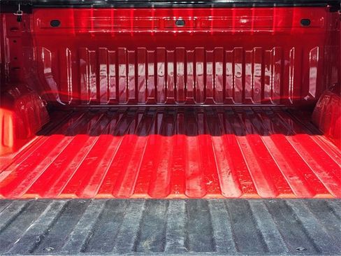 Used 2024 Chevrolet Silverado 1500 Custom image 21