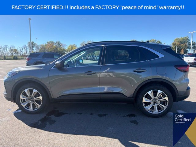 Used 2025 Ford Escape Platinum AWD/4WD image 16