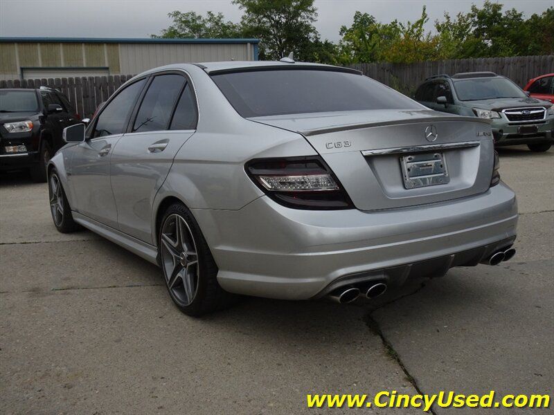 Used 2010 Mercedes-Benz C 63 AMG Sedan image 9