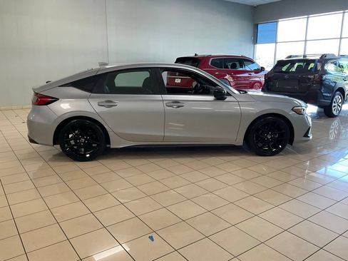 Used 2023 Honda Civic Sport image 7