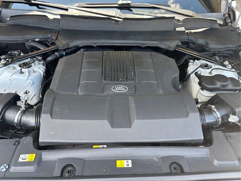 Used 2018 Land Rover Range Rover Long Wheelbase Autobiography image 31