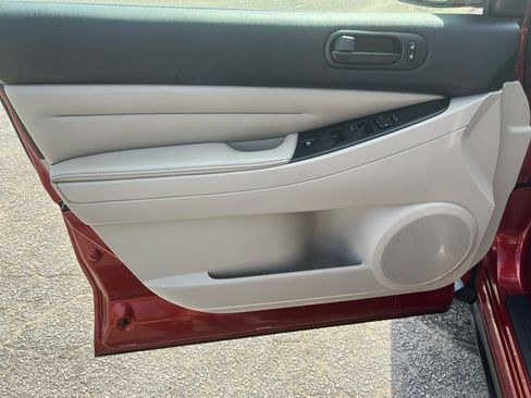 Used 2011 MAZDA CX-7 i Sport w/ Convenience Pkg image 11