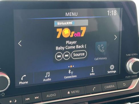Used 2025 Nissan Altima 2.5 SV FWD image 25