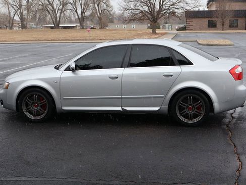 Used 2005 Audi S4 Sedan image 9