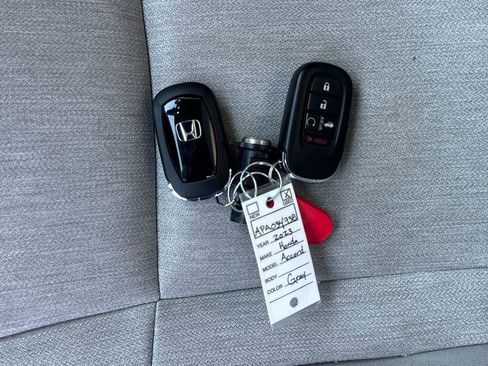 Used 2023 Honda Accord EX image 29