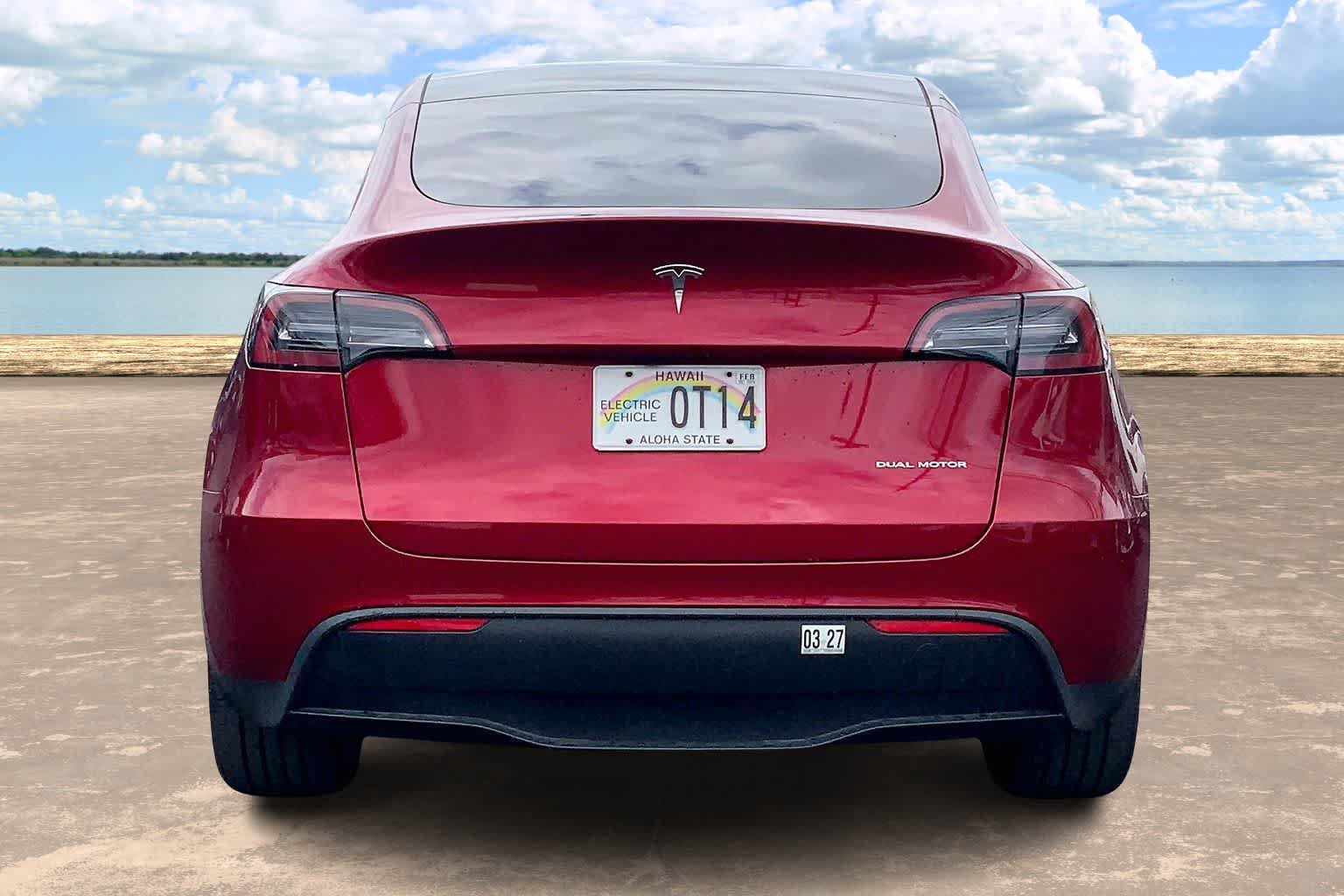 Used 2024 Tesla Model Y Long Range AWD/4WD image 5