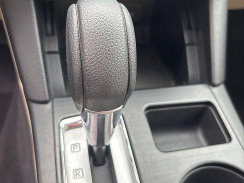 Used 2017 Subaru Legacy 2.5i w/ Alloy Wheel Package image 17