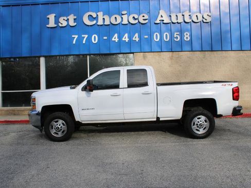 Used 2019 Chevrolet Silverado 2500 LT image 8