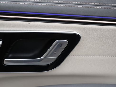 Used 2023 Mercedes-Benz EQS 450+ 4MATIC Sedan image 38