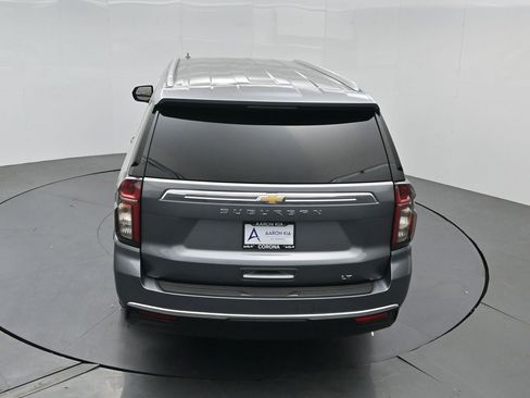 Used 2021 Chevrolet Suburban LT RWD image 41