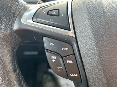 Used 2017 Ford Edge SEL w/ Equipment Group 201A image 18