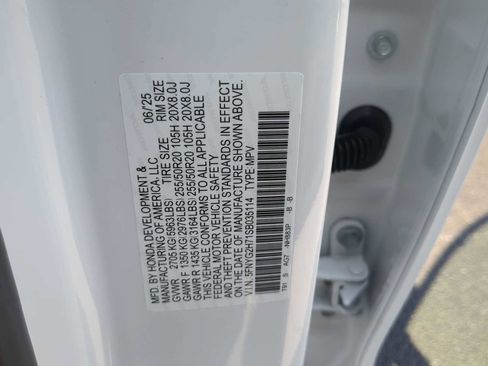 New 2025 Honda Pilot Touring image 32