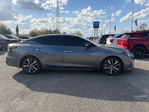 Used 2021 Nissan Maxima 3.5 SV w/ Floor Mat Group image 4