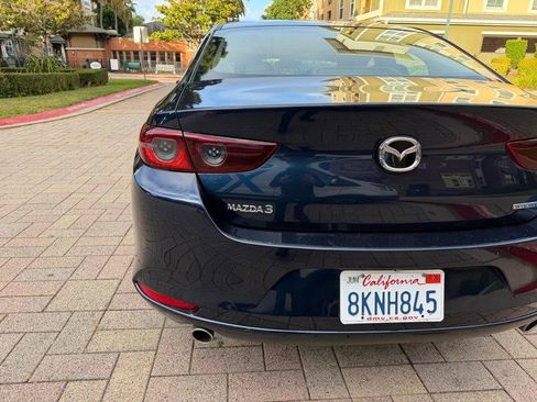 Used 2019 MAZDA MAZDA3 Sedan w/ Select Package FWD image 18