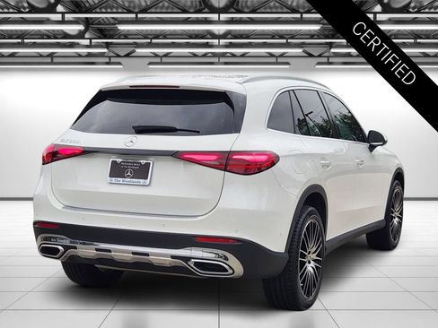 Certified 2025 Mercedes-Benz GLC 300 image 9