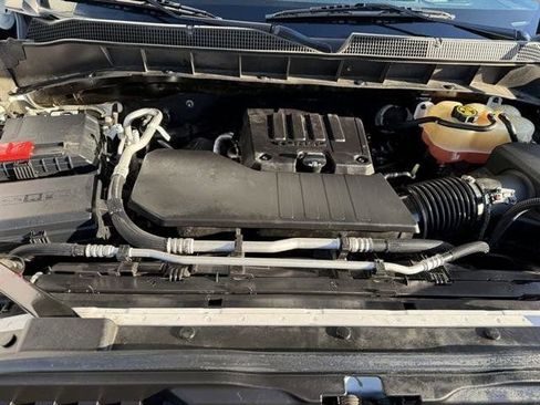 Used 2022 Chevrolet Silverado 1500 W/T w/ WT Value Package image 12