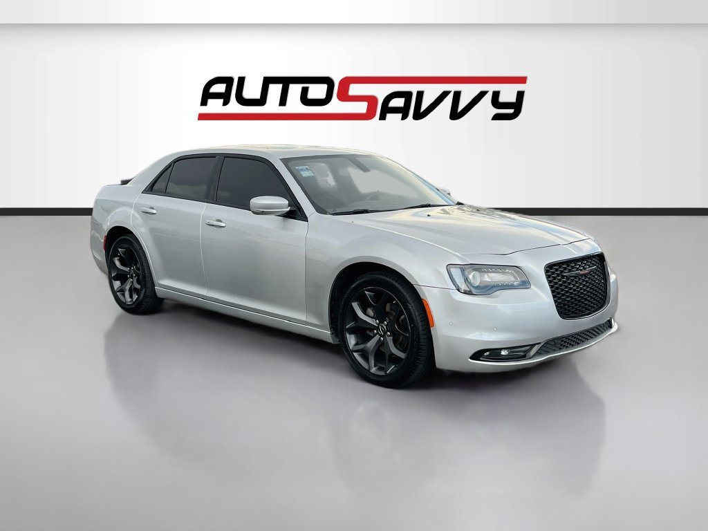 Used 2023 Chrysler 300 S RWD image 1