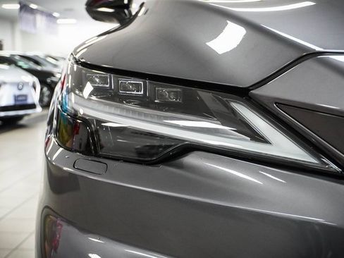 Certified 2023 Lexus RX 500h F Sport image 29