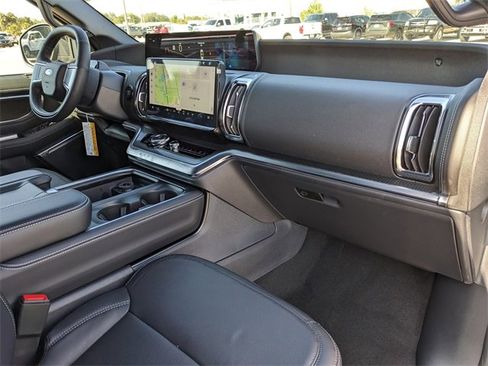 New 2025 Ford Expedition Max Platinum w/ Stealth Performance Package image 13