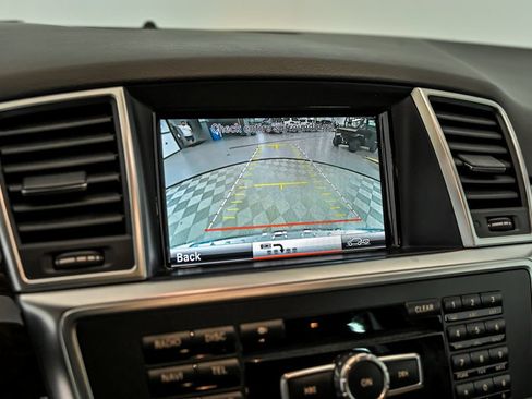 Used 2014 Mercedes-Benz ML 350 4MATIC image 23