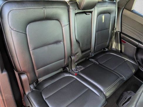 Used 2022 Ford Escape SEL w/ Technology Package image 18