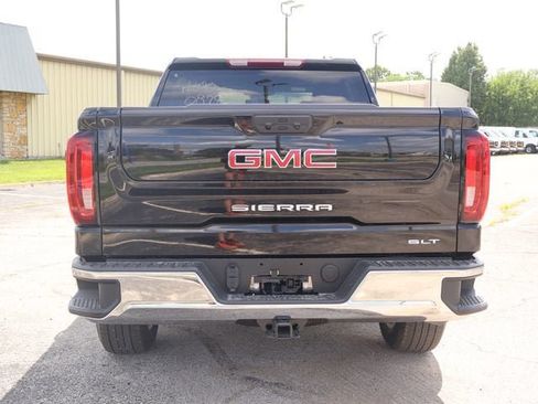 New 2026 GMC Sierra 1500 SLT w/ SLT Premium Package AWD/4WD image 6