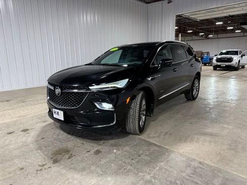 Used 2023 Buick Enclave Avenir w/ Trailering Package, 5000 lbs. image 3