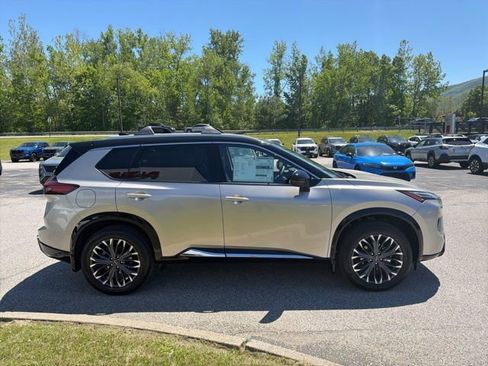 New 2026 Nissan Rogue Platinum AWD/4WD image 4