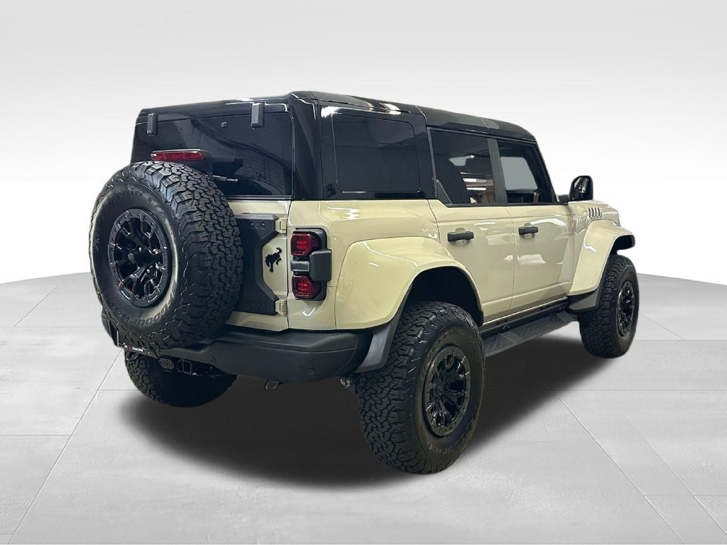 Certified 2025 Ford Bronco Raptor w/ Interior Carbon Fiber Pack AWD/4WD image 9