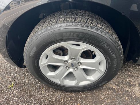 Used 2013 Ford Edge SEL image 34