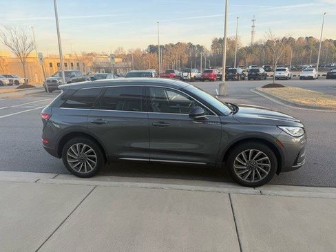 Used 2024 Lincoln Corsair Reserve w/ Equipment Group 201A image 5