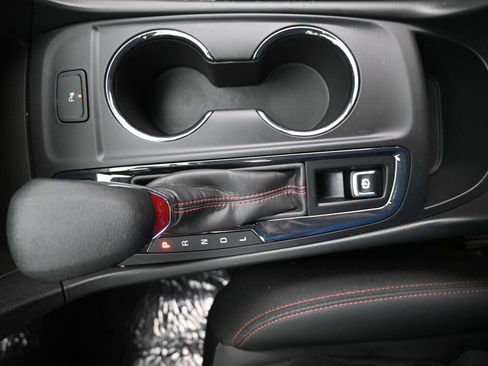 Certified 2024 Chevrolet Equinox RS AWD/4WD image 21