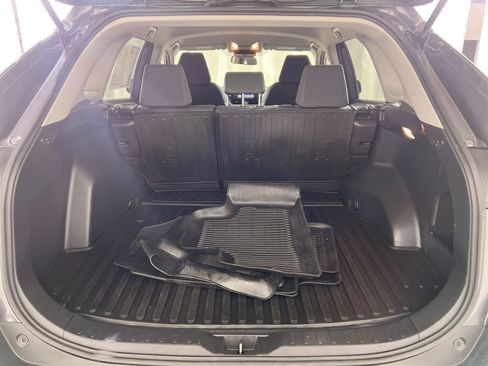 Used 2019 Toyota RAV4 LE image 25